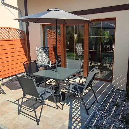 Lesne Wzgorze Przy Zamkowej Apartment Lubniewice Exterior photo